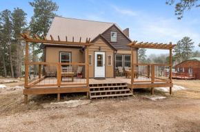 Frenchman's Leap- Cozy Cabin on Terry Peak